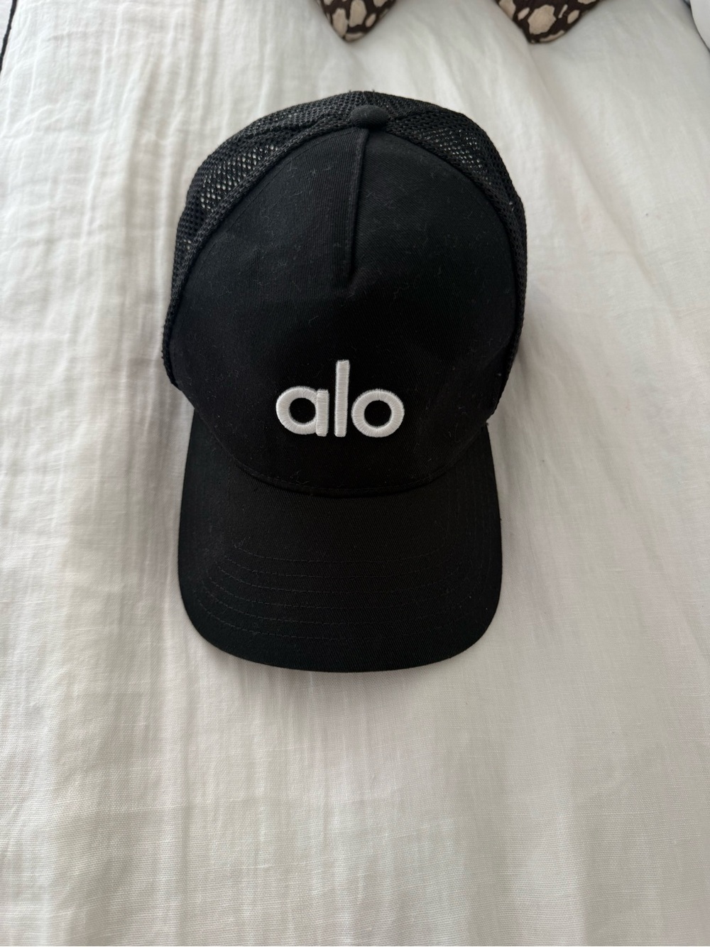 Alo yoga Black Trucker Hat with White Logo